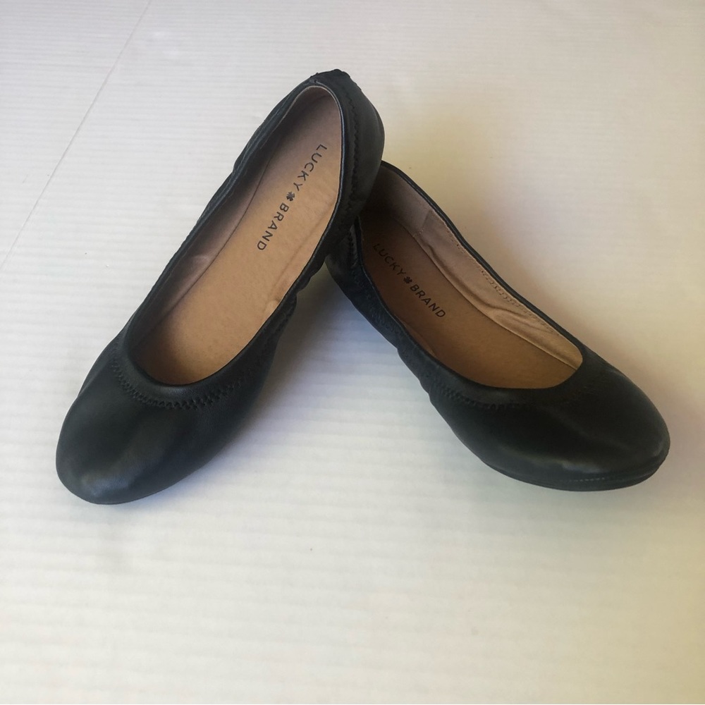 LUCKY BRAND flats shoes size 7.5M/38 color black.